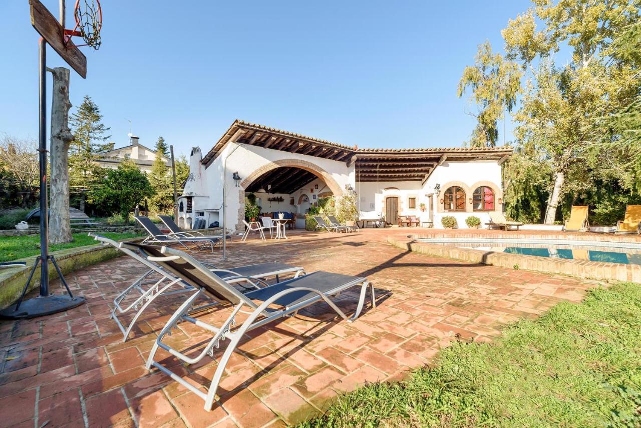 Masia Can Manent Del Bosc S XVIII Santa Eulalia de Ronsaná Zewnętrze zdjęcie