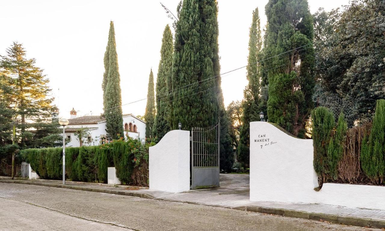 Masia Can Manent Del Bosc S XVIII Santa Eulalia de Ronsaná Zewnętrze zdjęcie